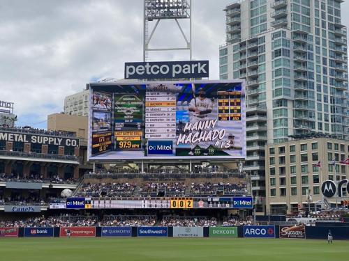 BB982D2E-9B4C-4FE4-B308-2475AB562830