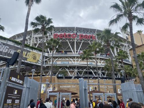 E12525AC-9DB9-4D31-B3F6-0231BDD0B6B7